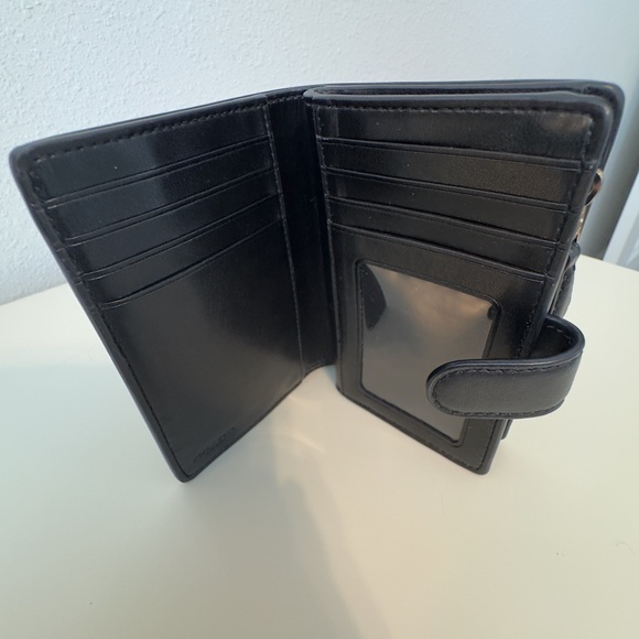 NWOT Coach Billfold Wallet - Picture 3 of 5